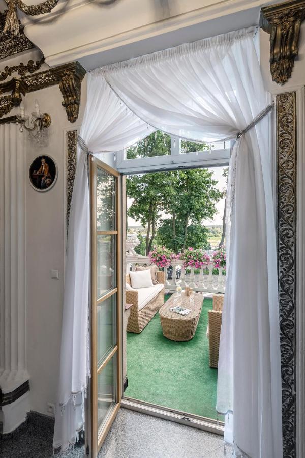 Palac Tarnowskich Hotel & Restauracja & Spa Ostrowiec Świętokrzyski Екстериор снимка